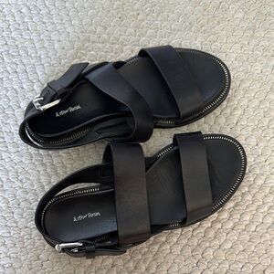 &Other Stories Black Leather Sandals with Silver Buckle